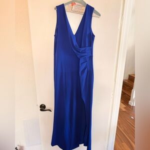 Sleek Cobalt Blue V-Neck Maxi Dress with Draped Side